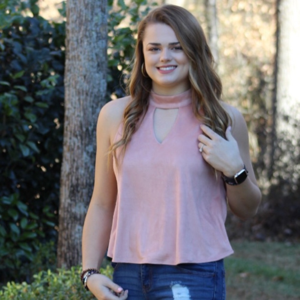 🆕 Peach Sleeveless Top